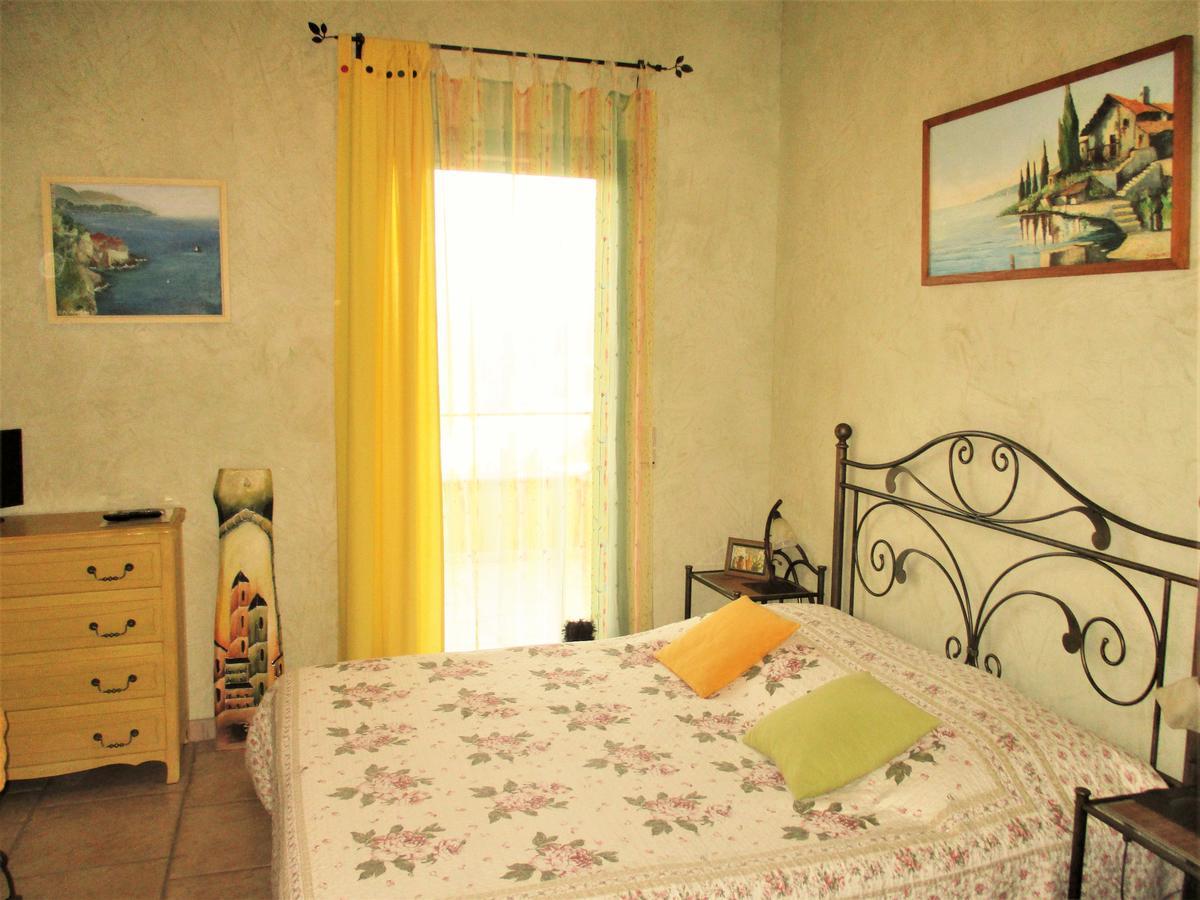 Les Mimosas Bed and Breakfast Menton Exterior foto